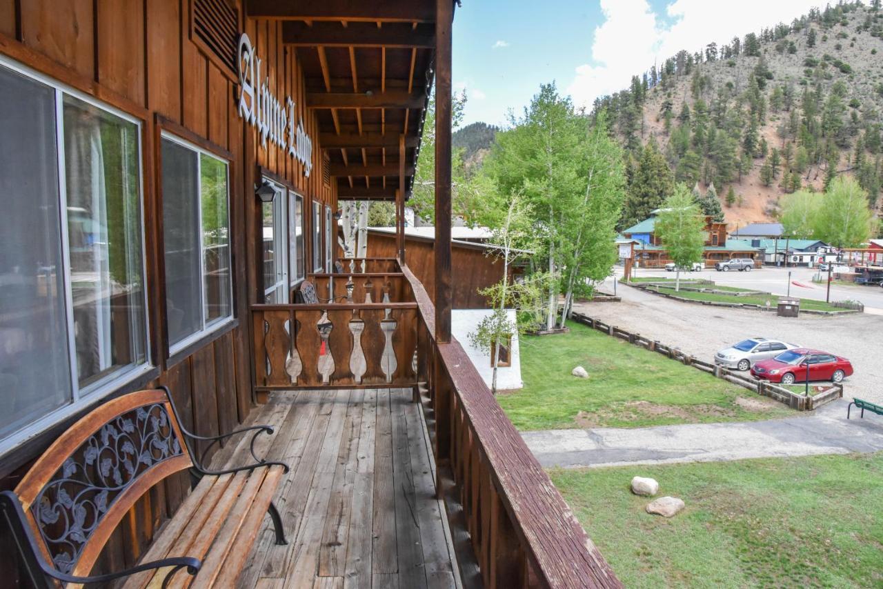 Alpine Lodge Red River Buitenkant foto