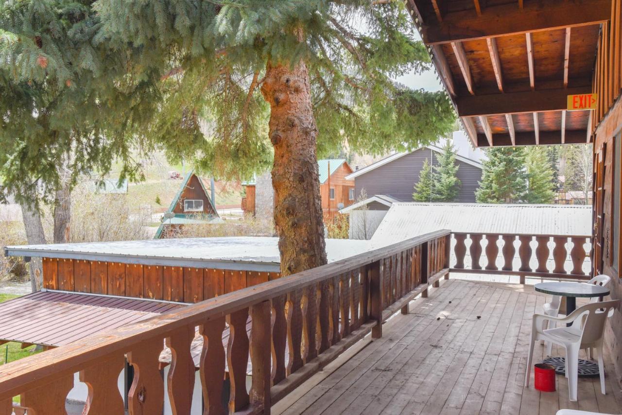 Alpine Lodge Red River Buitenkant foto